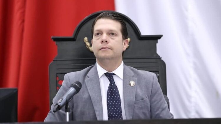 Luis Cantú llama “muertas de hambre” a diputadas en audio filtrado