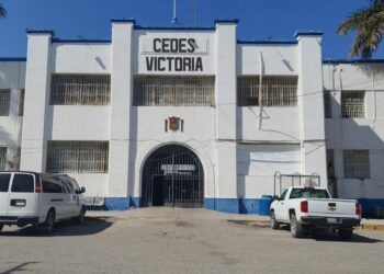 Detienen a 2 personas por doble homicidio en el penal de Ciudad Victoria