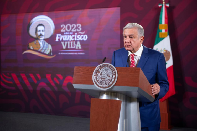 Adicional a compra a Iberdrola se emprenden otros proyectos eléctricos: AMLO