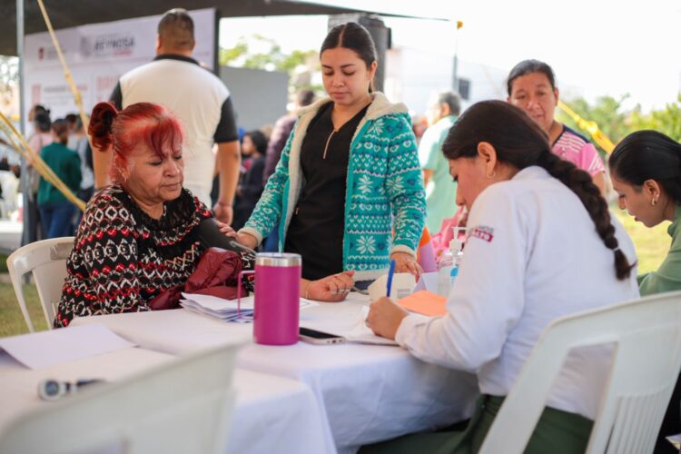 Entrega Peña Ortiz más de 350 servicios médicos