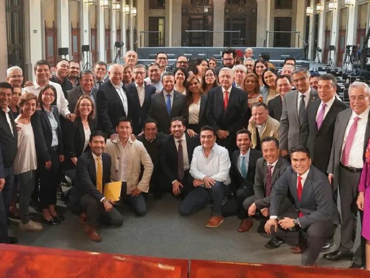Gobernadores apoyan a Rubén Rocha de Sinaloa