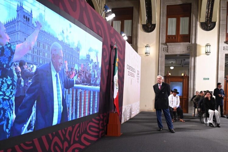 "Me voy muy satisfecho": AMLO en su última conferencia matutina. Foto de Gobierno de México