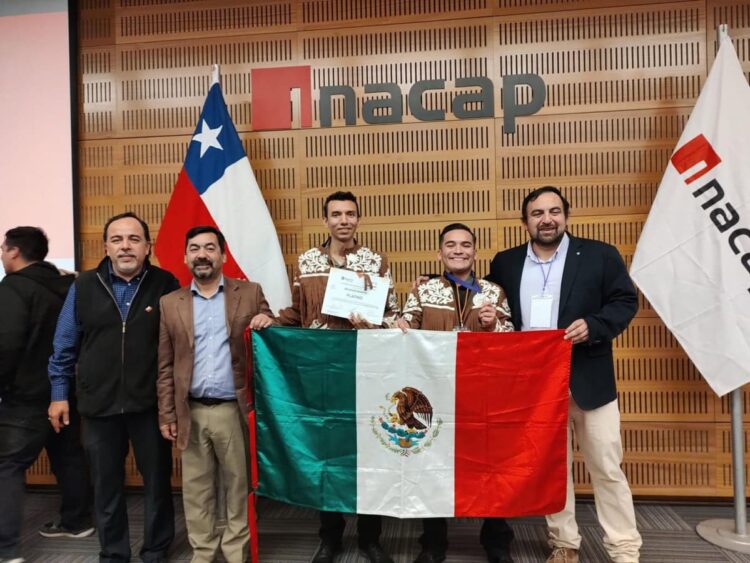 Gana matamorense concurso de ciencia y tecnología en Chile