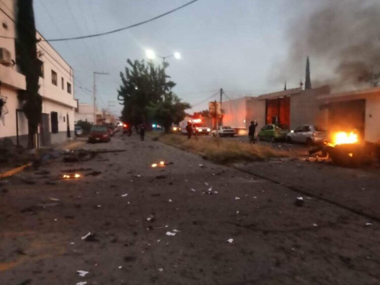 FGR investigará atentados con coche bomba en Guanajuato, confirma Sheinbaum. Foto de X