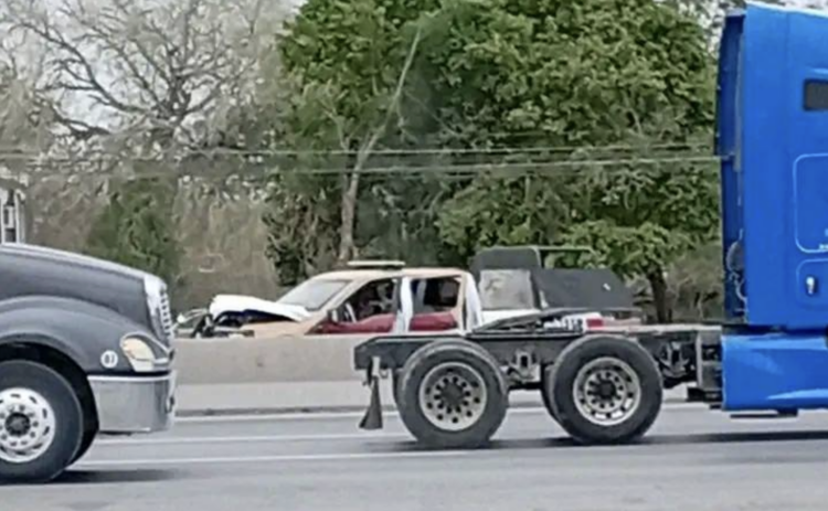 Un agresor abatido tras persecución en la carretera Reynosa-Río Bravo. Foto de Facebook Alerta Tamaulipas