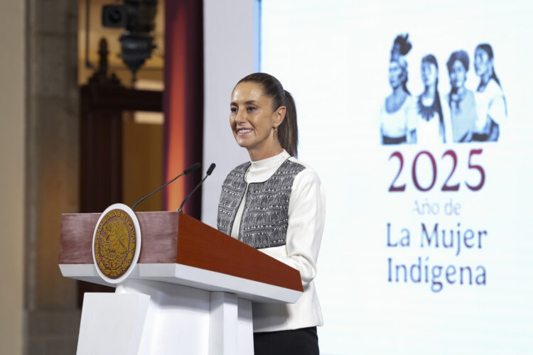 "Eso no está sobre la mesa", Sheinbaum rechaza posible intervención militar de EE.UU. en México. Foto de Presidencia