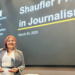 Martha Olivia López recibe el Premio Shaufler de Periodismo. Foto EnUn2x3