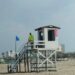 Llama Turismo a respetar los colores de bandera en playa