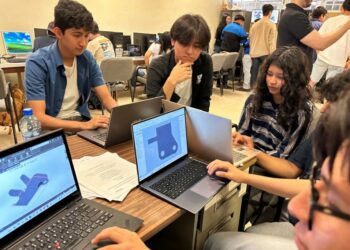 Consolida la UAT modelo académico innovador con enfoque humanista
