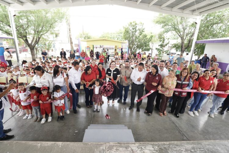 Carmen Lilia Canturosas Villarreal entrega obras de infraestructura educativa