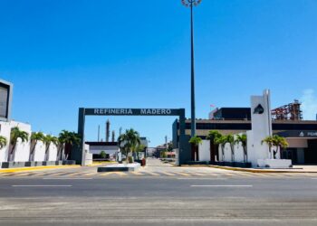 Pemex ha pagado alrededor del 60 por ciento de deudas con proveedores. Foto de Tania Villanueva/EnUn2x3