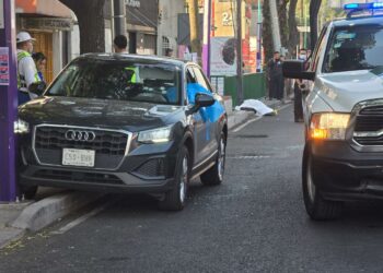 Atacan a secretaria particular de Clara Brugada. Foto de X Vial Hermes