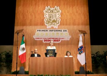 Reconoce IP trabajo de Carmen Lilia Canturosas en su primer informe de gobierno