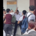 Agreden a director del CETis 78 en Altamira tras acusaciones de acoso. Foto tomada de video