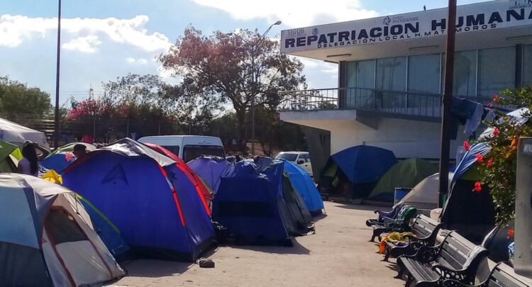 Desmantelan campamentos de migrantes por baja ocupación en Tamaulipas