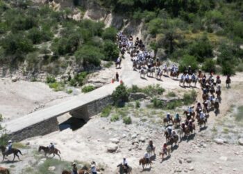 Con Agrupamiento Montado de la Guardia Estatal, SSPT refuerza seguridad en áreas rurales y naturales