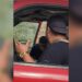 Asalto captado en video fue en Nuevo León, aclara Gobierno de Tamaulipas. Foto tomada de video