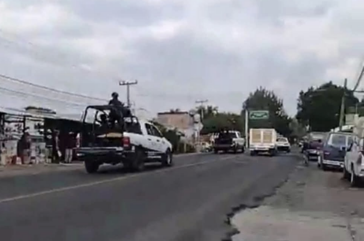 Asesinato de dos comuneros provoca cierre de la carretera Morelia-Zamora. Foto Especial