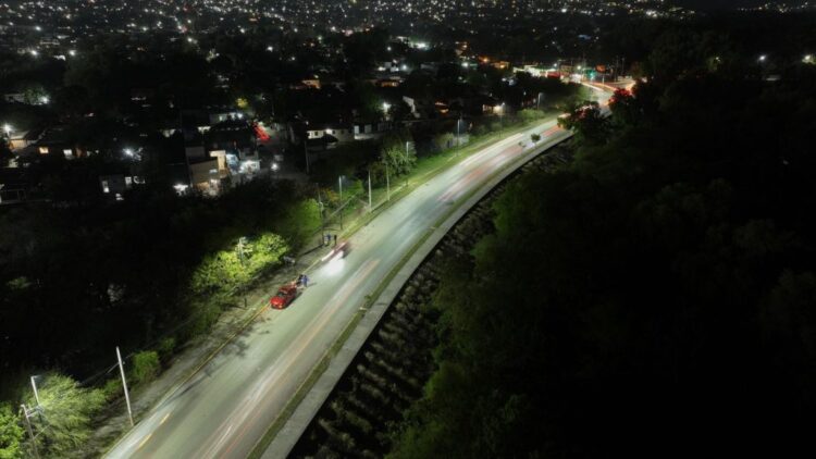 Inaugura alcalde nuevo circuito de alumbrado en boulevard Guadalupe Victoria