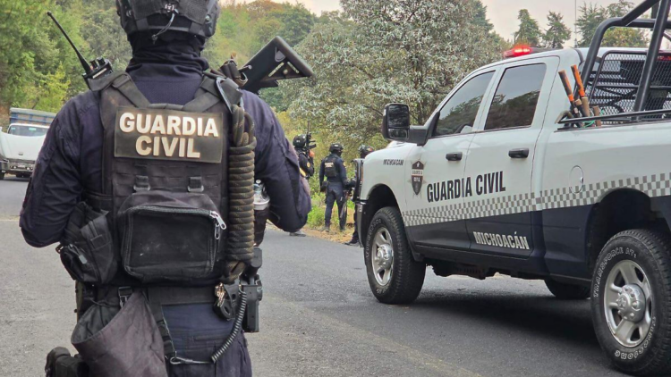 Por Andrés Resillas | Asesinan a tres funcionarios comunales en la costa michoacana; zona en disputa por cárteles