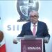 Pide licencia Rubén Rocha