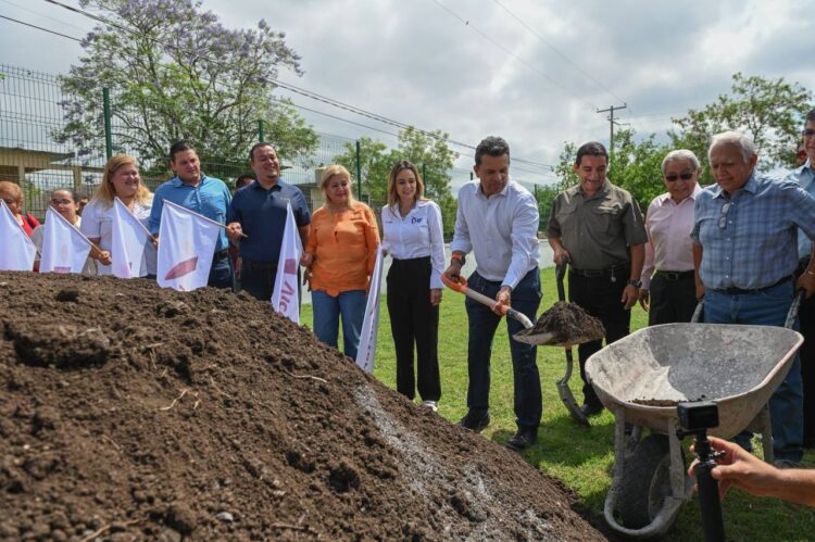 Arranca remodelación del parque de softbol de la Miguel Alemán