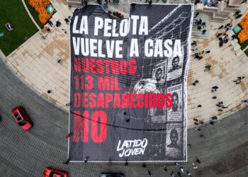 Dos Méxicos bajo el mismo Ángel | Foto de Tomás Pérez de la Cruz/ Cuartoscuro